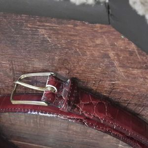 Gator cowhide belt